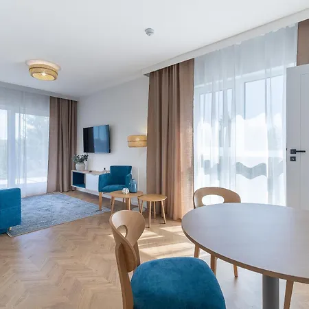 Aparthotel Stokrotki Rewal